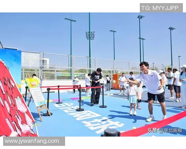 武汉网球队的整体压制揭秘：网球深度分析与战术探讨