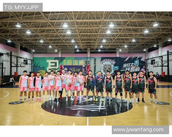 武汉篮球队荣登篮球节奏排行榜第三名引发热议 武汉篮球队荣登篮球节奏排行榜第三名引发热议